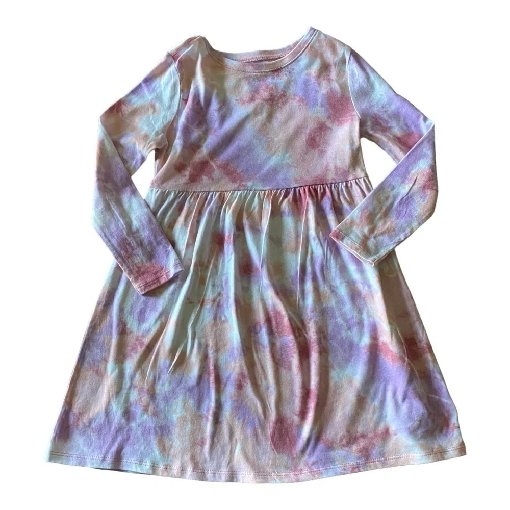 GIRLS BUNDLE-TWO DRESSES-SIZE 5-OLD NAVY & FULL TILT